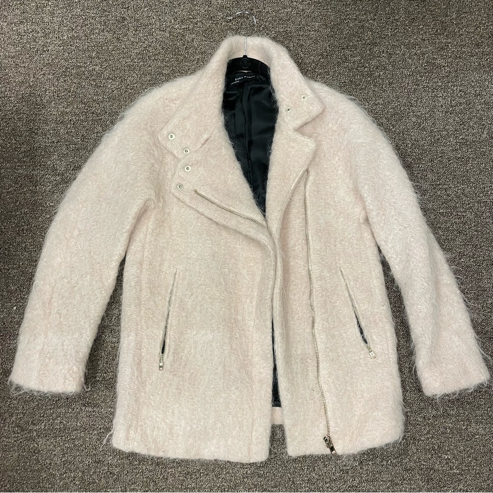 Zara XS light pink fuzzy jacket